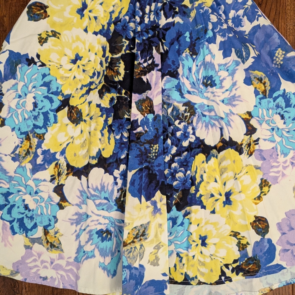EUC New York & Company Sleeveless Bold Floral Flare Dress Cutout Back Zip Sz 2 - Picture 7 of 12